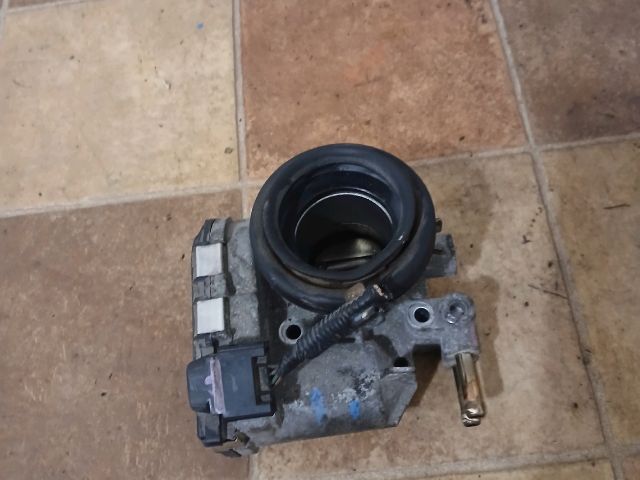 bontott TOYOTA YARIS Fojtószelep (Elektromos)