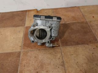 bontott TOYOTA YARIS Fojtószelep (Elektromos)