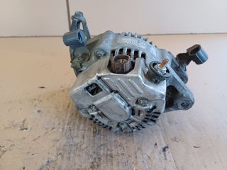 bontott TOYOTA YARIS Generátor