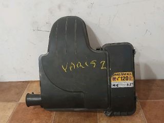 bontott TOYOTA YARIS Légszűrő Ház