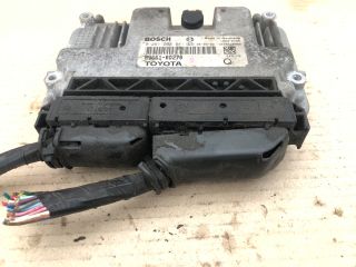 bontott TOYOTA YARIS Motorvezérlő