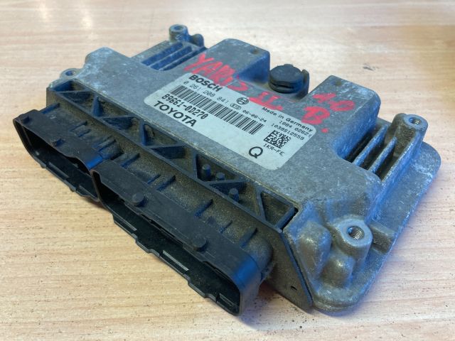 bontott TOYOTA YARIS Motorvezérlő