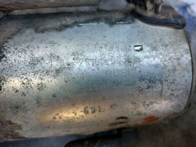 bontott TOYOTA YARIS Önindító