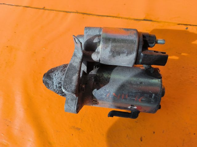 bontott TOYOTA YARIS Önindító