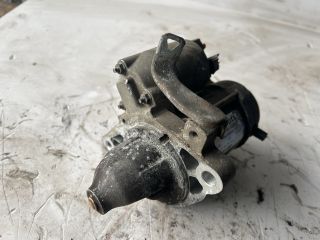 bontott TOYOTA YARIS Önindító