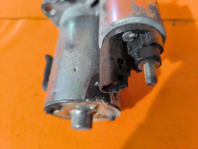 bontott TOYOTA YARIS Önindító