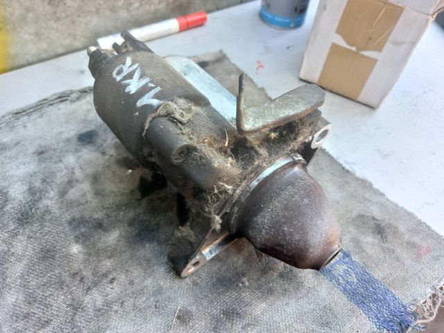 bontott TOYOTA YARIS Önindító