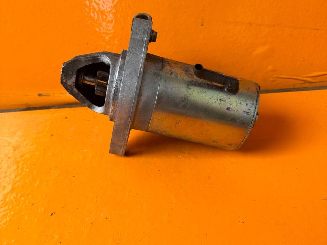 bontott TOYOTA YARIS Önindító