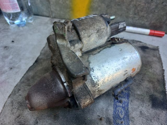 bontott TOYOTA YARIS Önindító