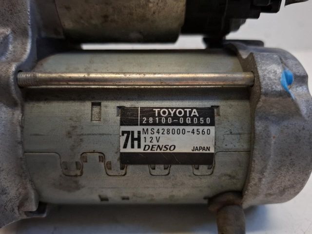 bontott TOYOTA YARIS Önindító