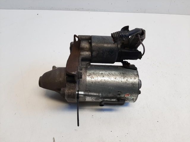 bontott TOYOTA YARIS Önindító