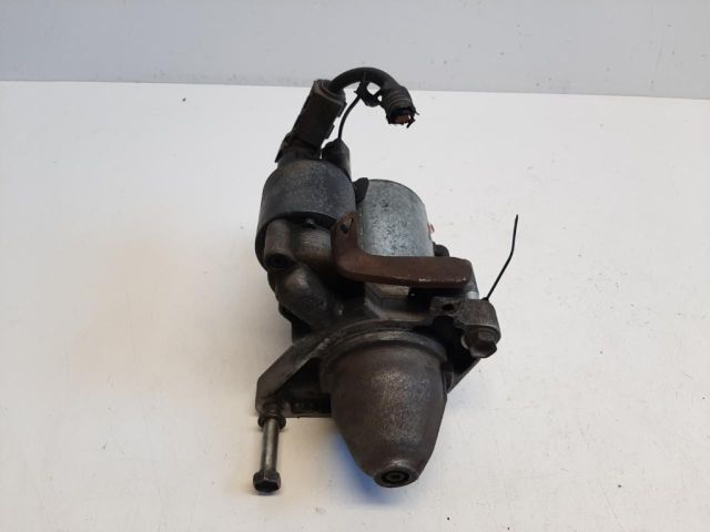 bontott TOYOTA YARIS Önindító