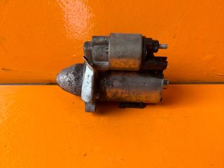 bontott TOYOTA YARIS Önindító