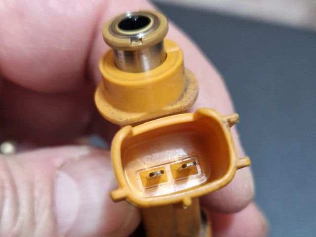 bontott TOYOTA YARIS Porlasztó (1 db)