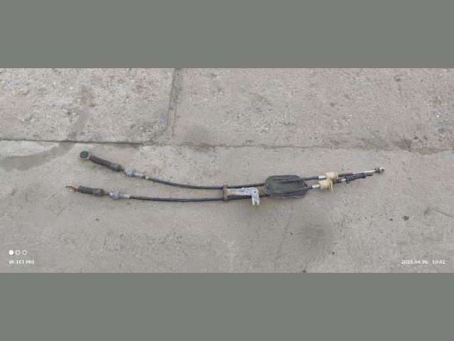 bontott TOYOTA YARIS Váltó Bowden