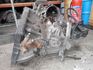 bontott TOYOTA YARIS Váltó (Mechanikus)