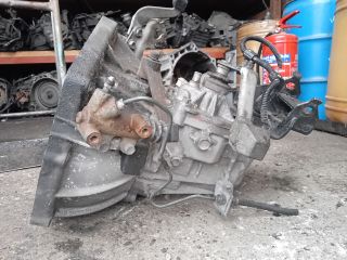 bontott TOYOTA YARIS Váltó (Mechanikus)