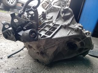 bontott TOYOTA YARIS Váltó (Mechanikus)