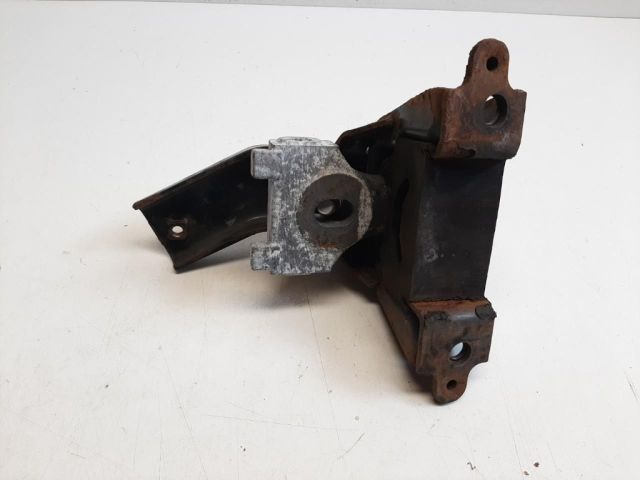 bontott TOYOTA YARIS Váltó Tartó Bak (Pozíciófüggetlen)