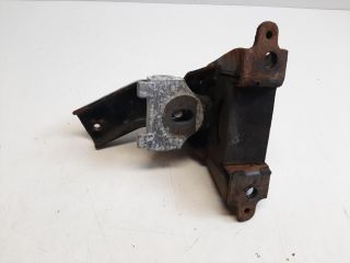 bontott TOYOTA YARIS Váltó Tartó Bak (Pozíciófüggetlen)