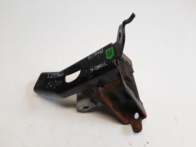 bontott TOYOTA YARIS Váltó Tartó Bak (Pozíciófüggetlen)