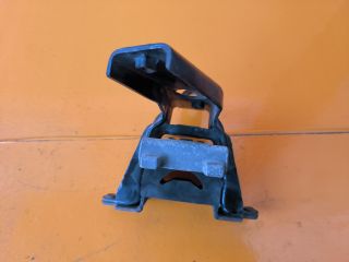 bontott TOYOTA YARIS Váltó Tartó Bak (Pozíciófüggetlen)