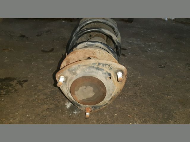 bontott TOYOTA YARIS Bal első Gólyaláb (Lengécsillapító, Rugó)