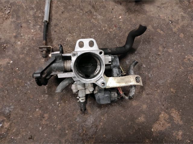 bontott TOYOTA YARIS Fojtószelep (Mechanikus)