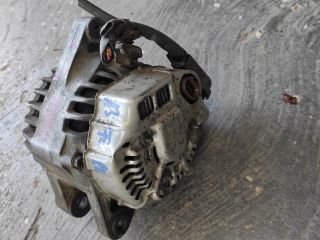 bontott TOYOTA YARIS Generátor