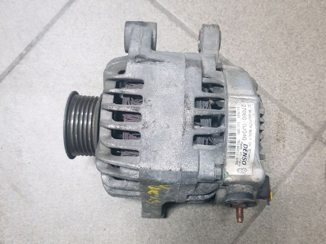 bontott TOYOTA YARIS Generátor