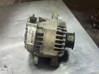 bontott TOYOTA YARIS Generátor