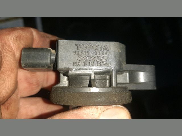 bontott TOYOTA YARIS Gyújtótrafó