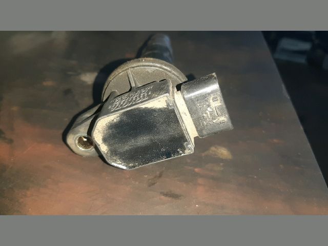 bontott TOYOTA YARIS Gyújtótrafó