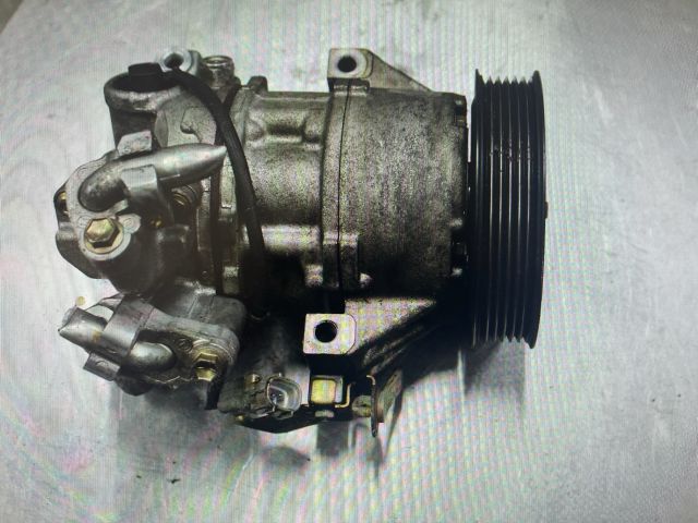 bontott TOYOTA YARIS Klímakompresszor