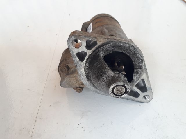 bontott TOYOTA YARIS Önindító