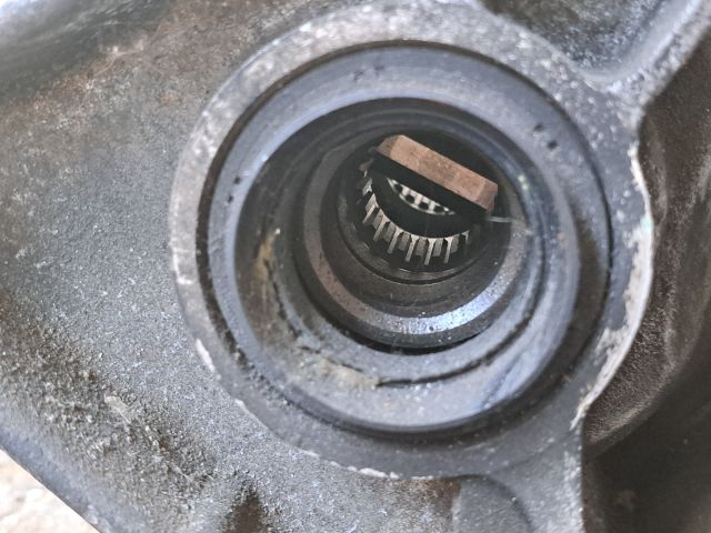 bontott TOYOTA YARIS Automata Váltó