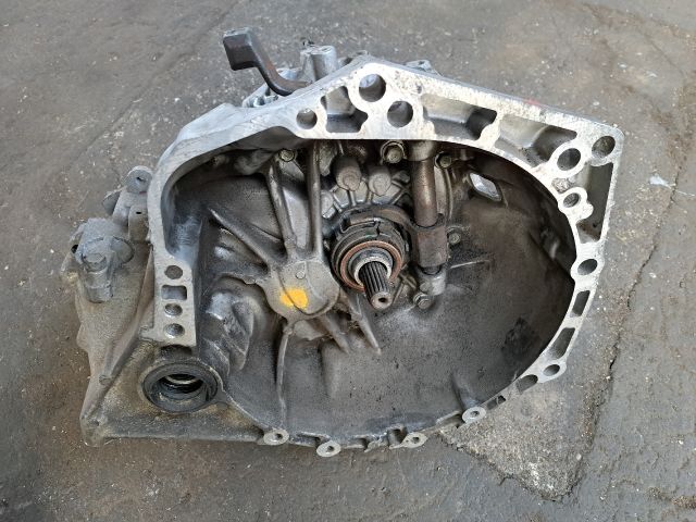 bontott TOYOTA YARIS Automata Váltó