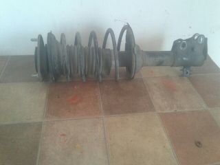 bontott TOYOTA YARIS Bal első Gólyaláb (Lengécsillapító, Rugó)