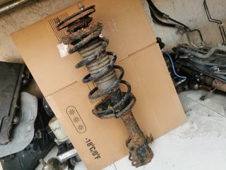 bontott TOYOTA YARIS Bal első Gólyaláb (Lengécsillapító, Rugó)