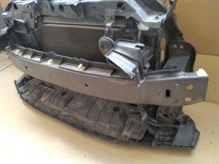 bontott TOYOTA YARIS Komplett Homlokfal (Részeivel)