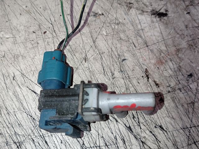 bontott TOYOTA YARIS EGR / AGR Vákum Szelep