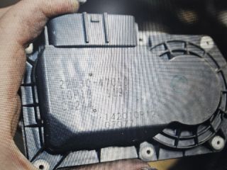 bontott TOYOTA YARIS Fojtószelep (Elektromos)