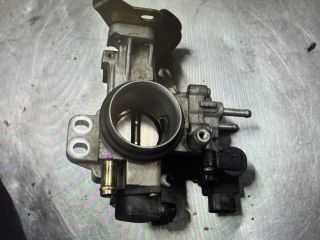 bontott TOYOTA YARIS Fojtószelep (Elektromos)