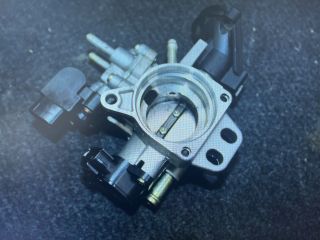 bontott TOYOTA YARIS Fojtószelep (Elektromos)