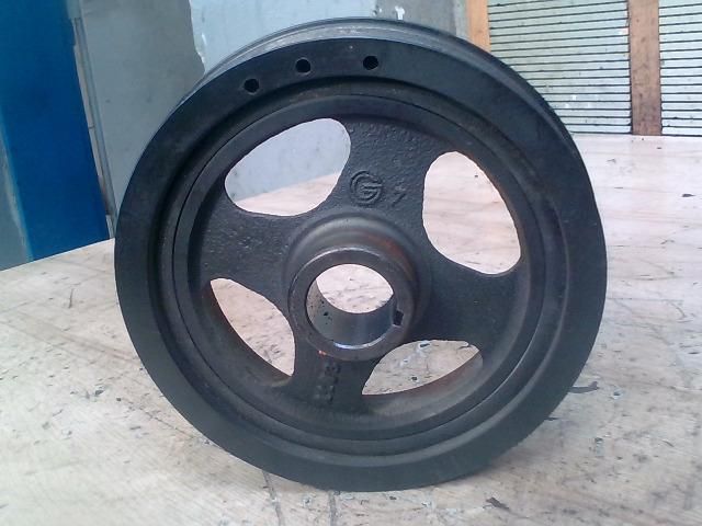 bontott TOYOTA YARIS Főtengely Szíjtárcsa