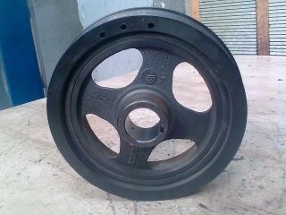 bontott TOYOTA YARIS Főtengely Szíjtárcsa