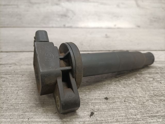 bontott TOYOTA YARIS Gyújtótrafó