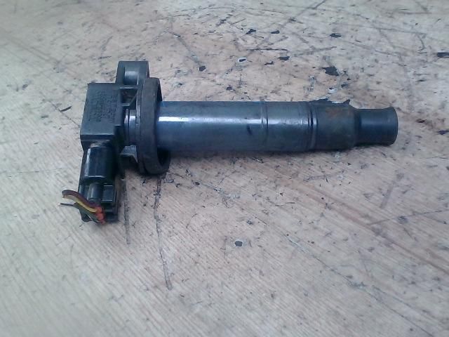 bontott TOYOTA YARIS Gyújtótrafó