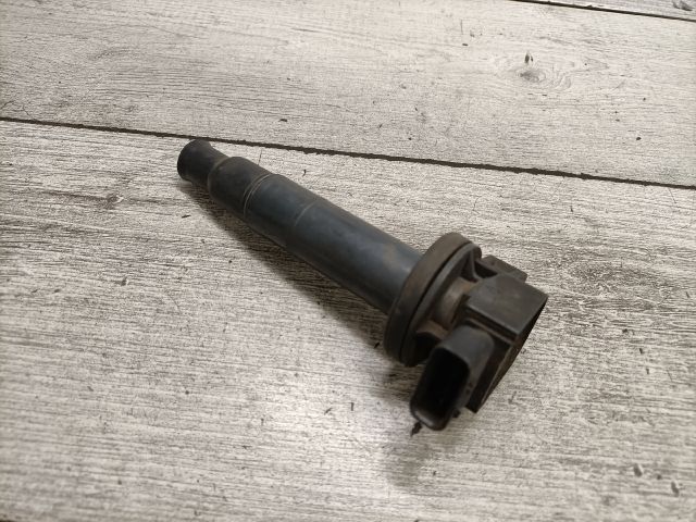 bontott TOYOTA YARIS Gyújtótrafó