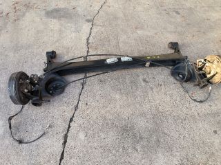 bontott TOYOTA YARIS Hátsó Híd (Dobfékes)